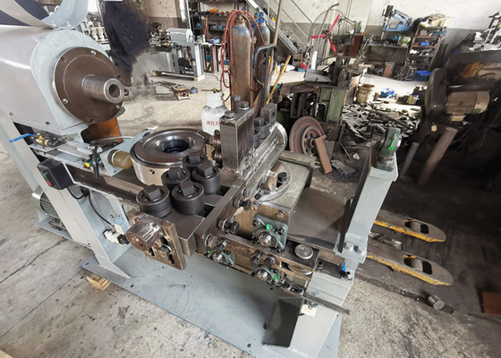 Corte de alta velocidad de Brad Nail Making Machine Automatic de la arandela elástica