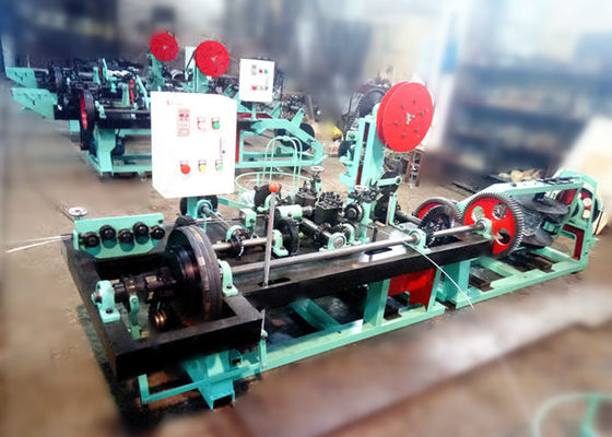 Máquina torcida recta y reversa 430-520r/Min de la fabricación del alambre de púas